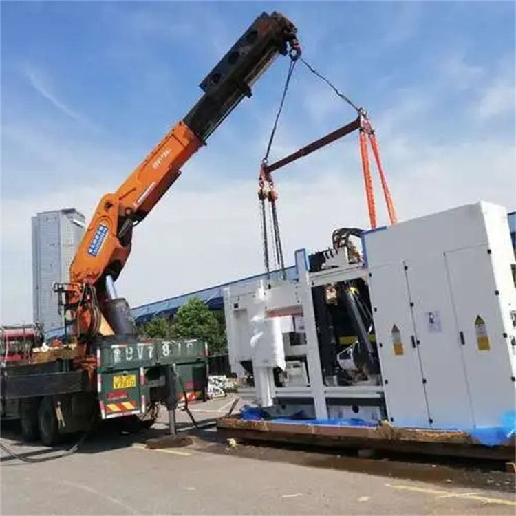 长安镇附近小吊车联系方式|8-16吨|本地及时服务