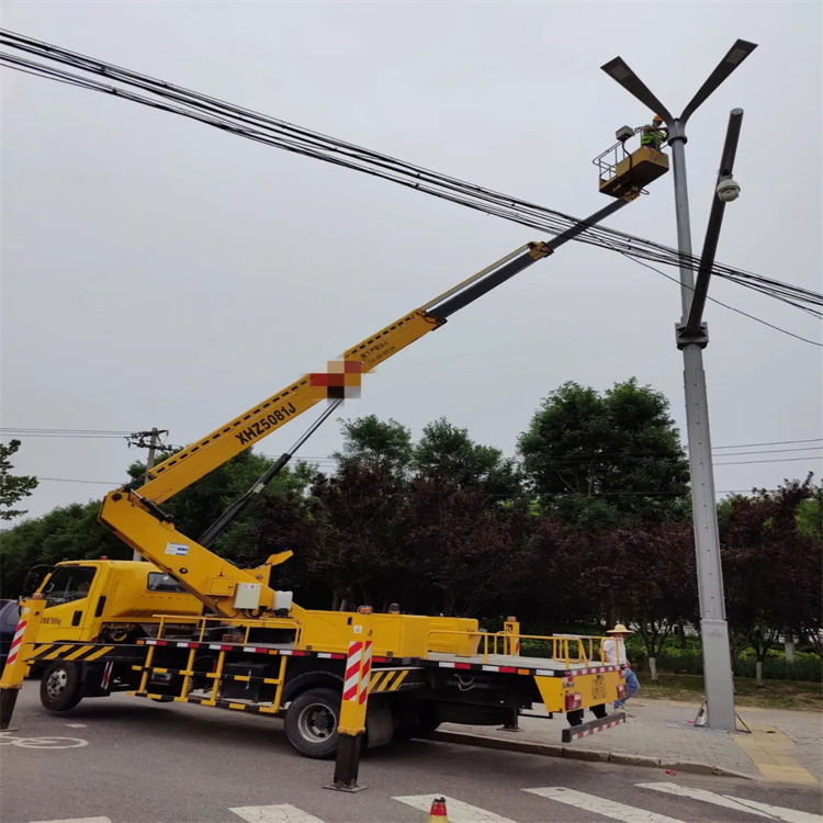 长安镇路灯维修吊车出租